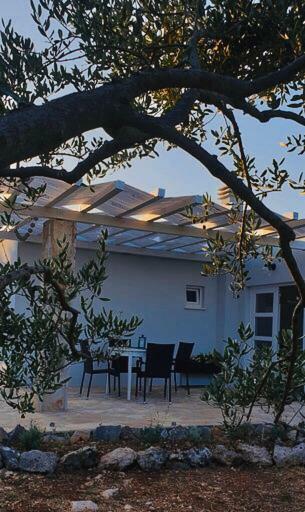 Peaceful Home Olea Oblica Primosten Luaran gambar